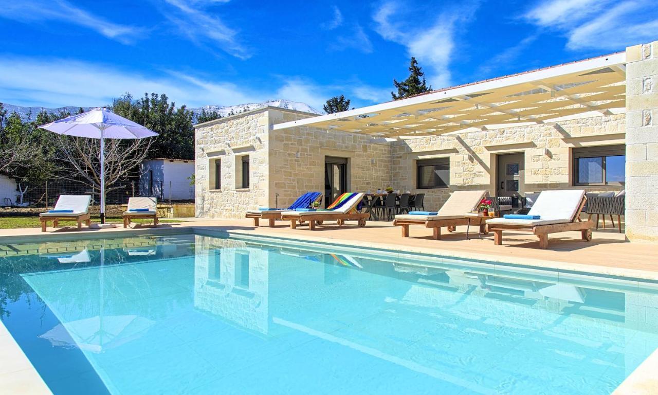 Orientem Villa Heated Pool Γεωργιούπολη Εξωτερικό φωτογραφία